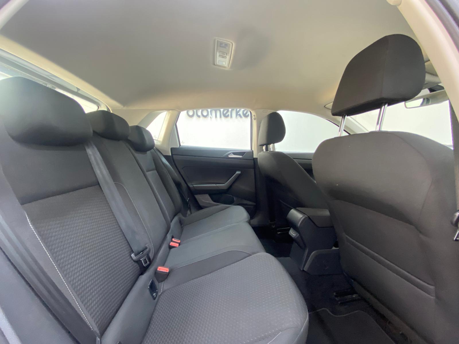 VOLKSWAGEN POLO 25